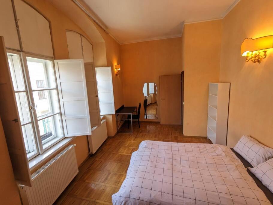Boheme Central Apartment Τιμισοάρα Εξωτερικό φωτογραφία
